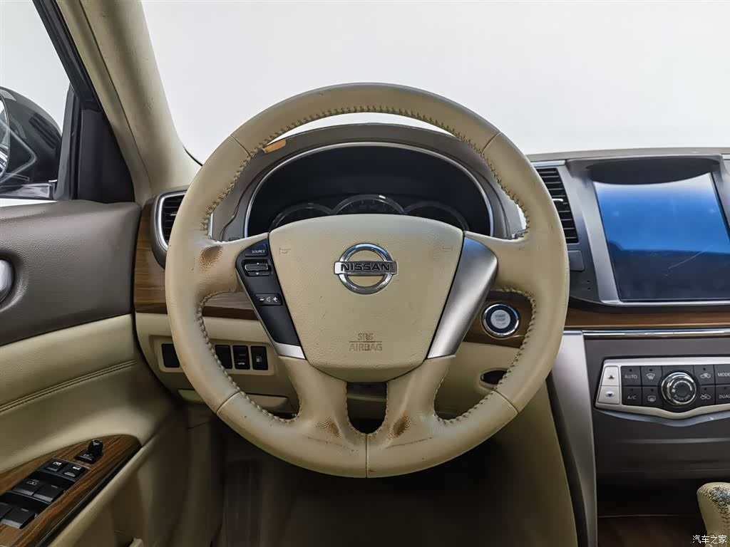 Nissan Teana, 2012 11