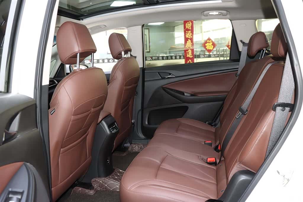 Buick GL6, 2019 11
