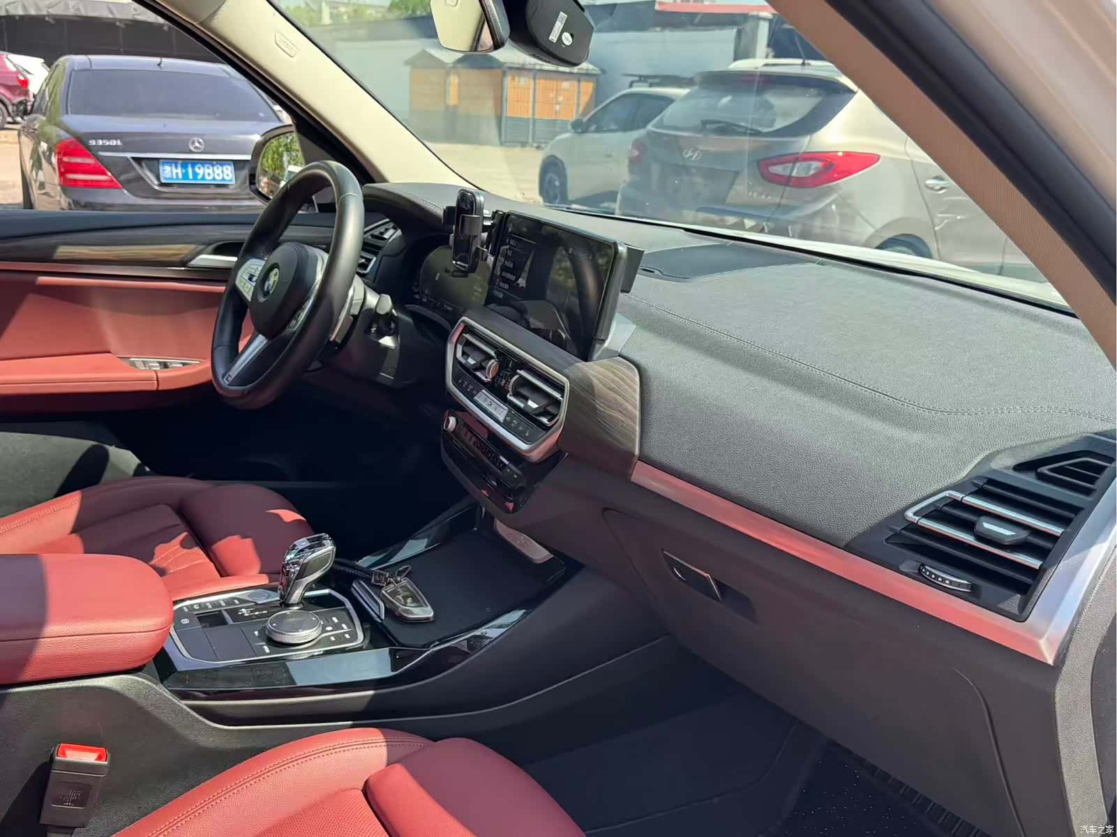BMW X3, 2024 10