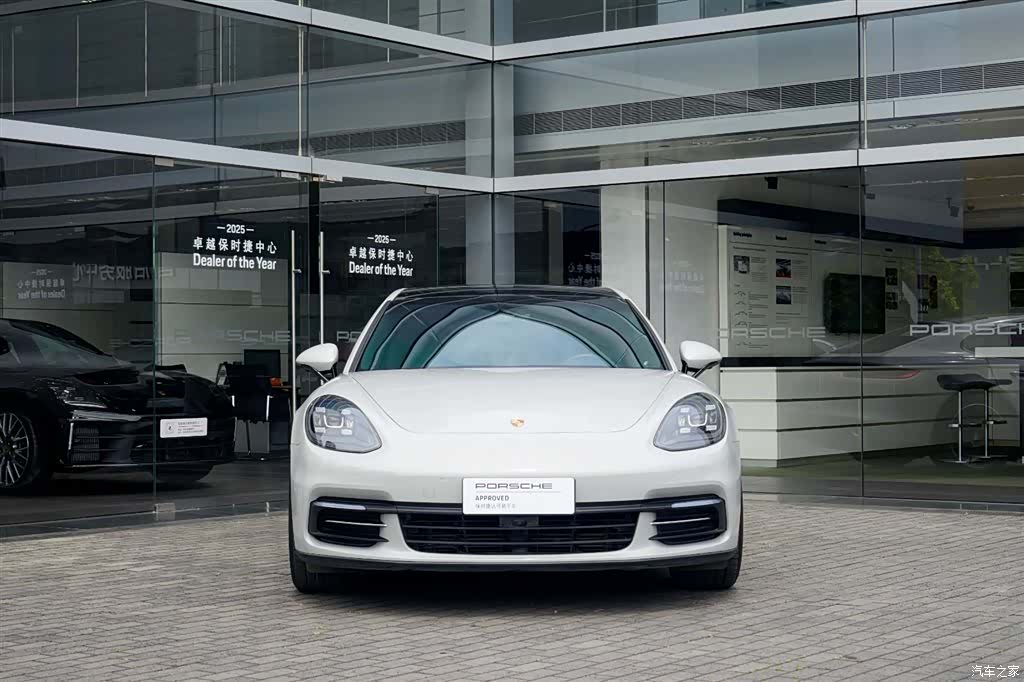 Porsche Panamera, 2018 2