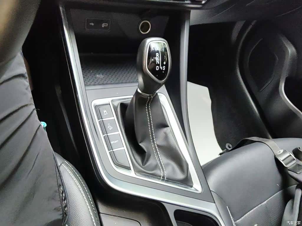 Geely X3, 2020 14
