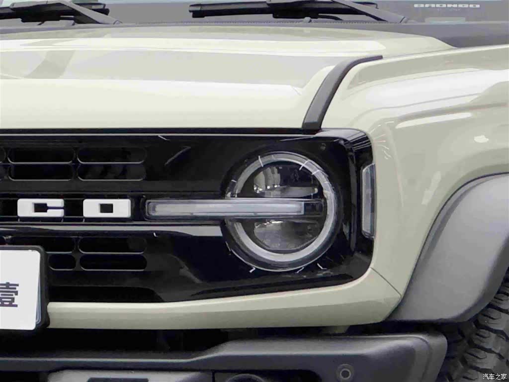Ford Bronco, 2025 3