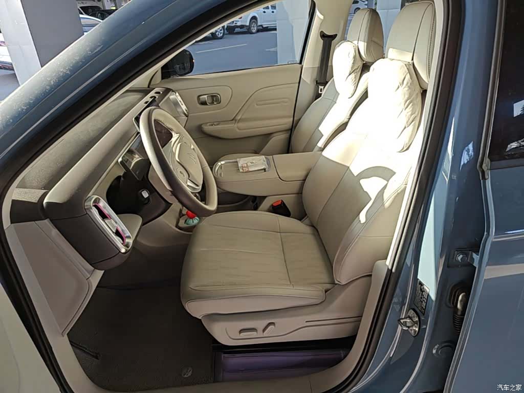 Leapmotor B10, 2025 15