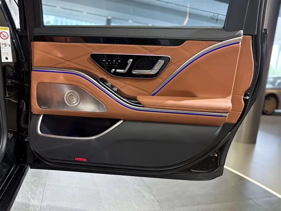 Mercedes-Benz Maybach S-class