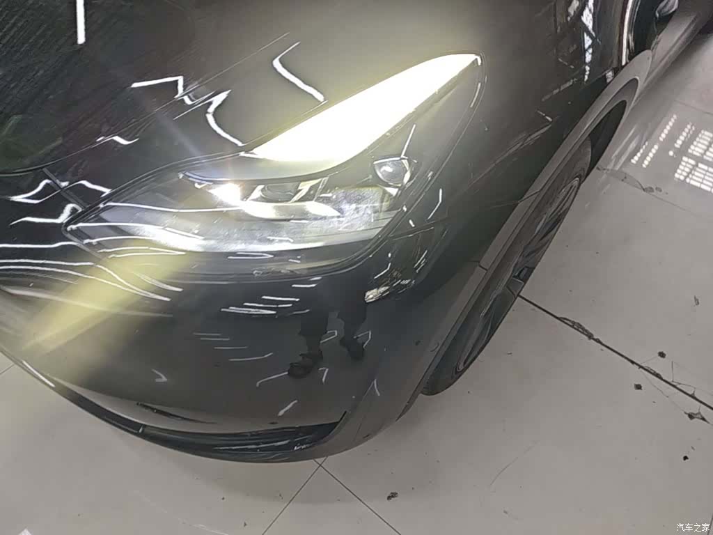 Tesla Model Y, 2023 24