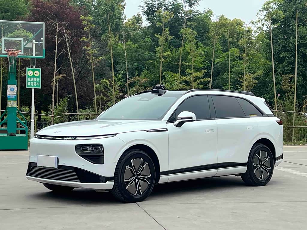 XPENG G9