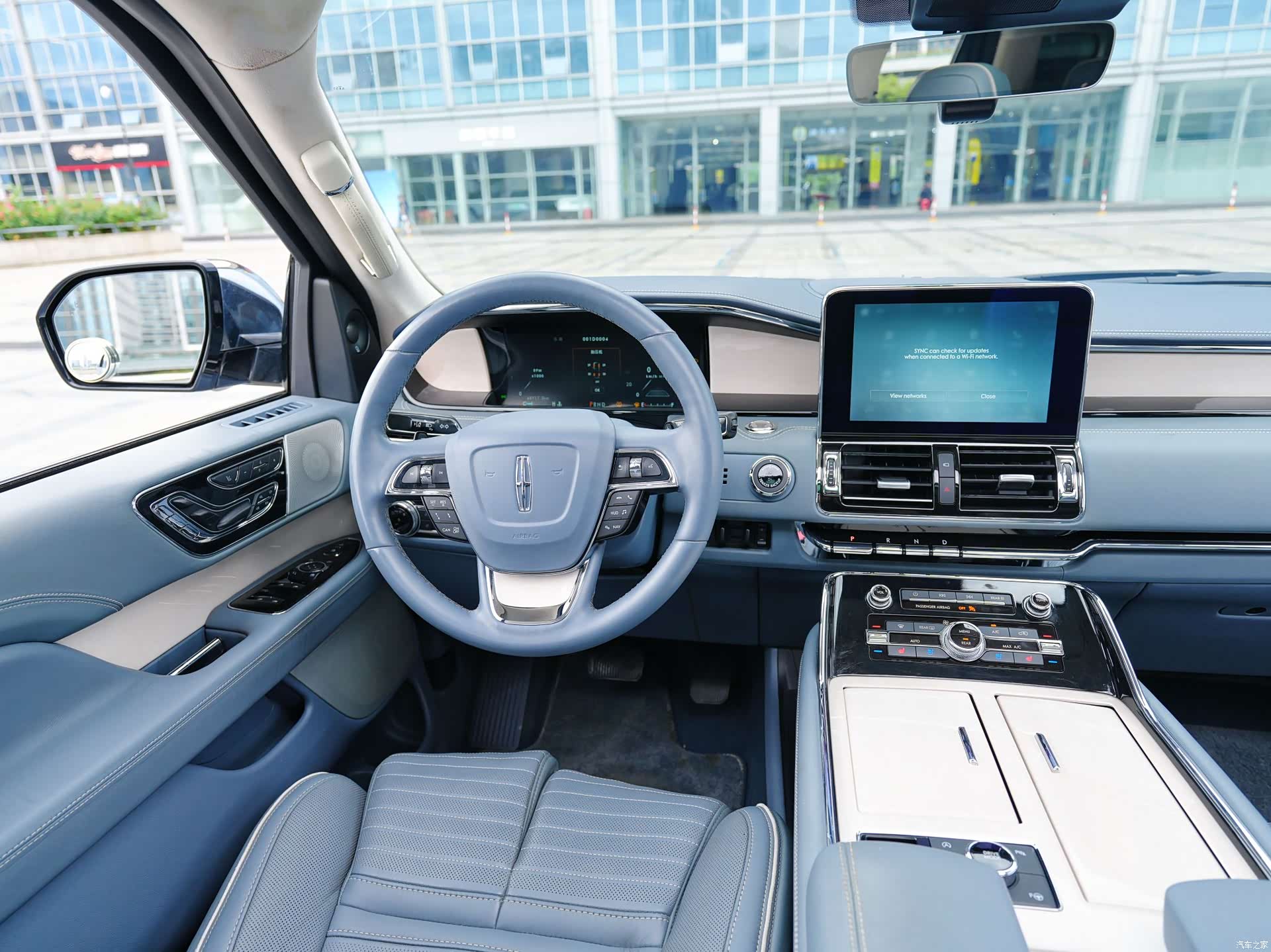 Lincoln Navigator, 2019 12