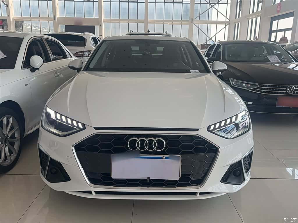 Audi A4L, 2022 8