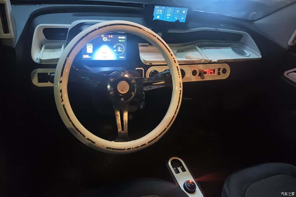 Wuling MINIEV, 2020 12