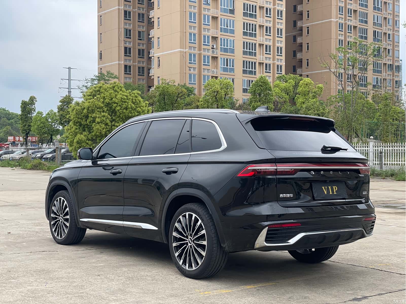 Geely Xingyue L, 2025 9