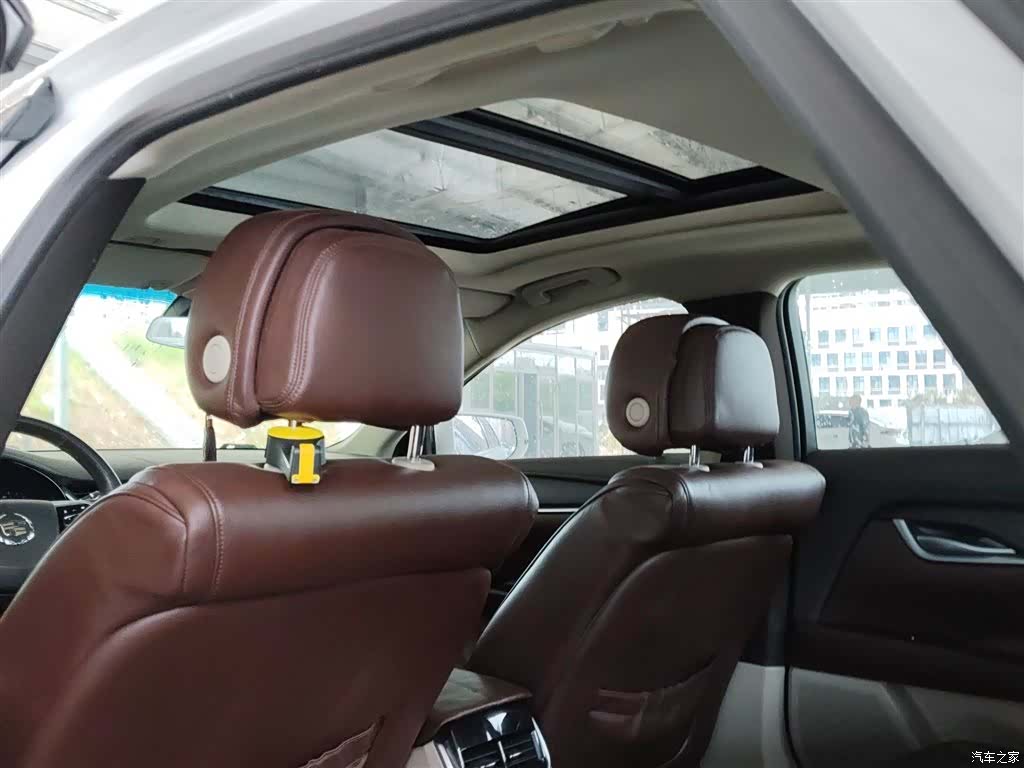 Cadillac XTS, 2015 18