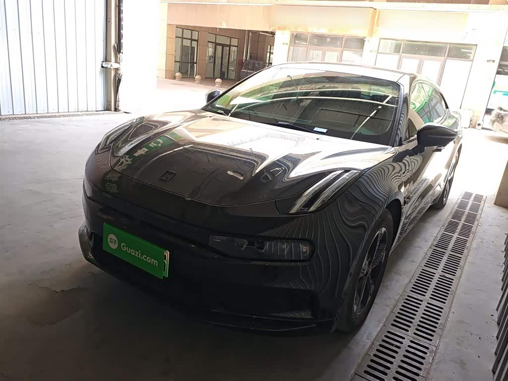 Zeekr 001