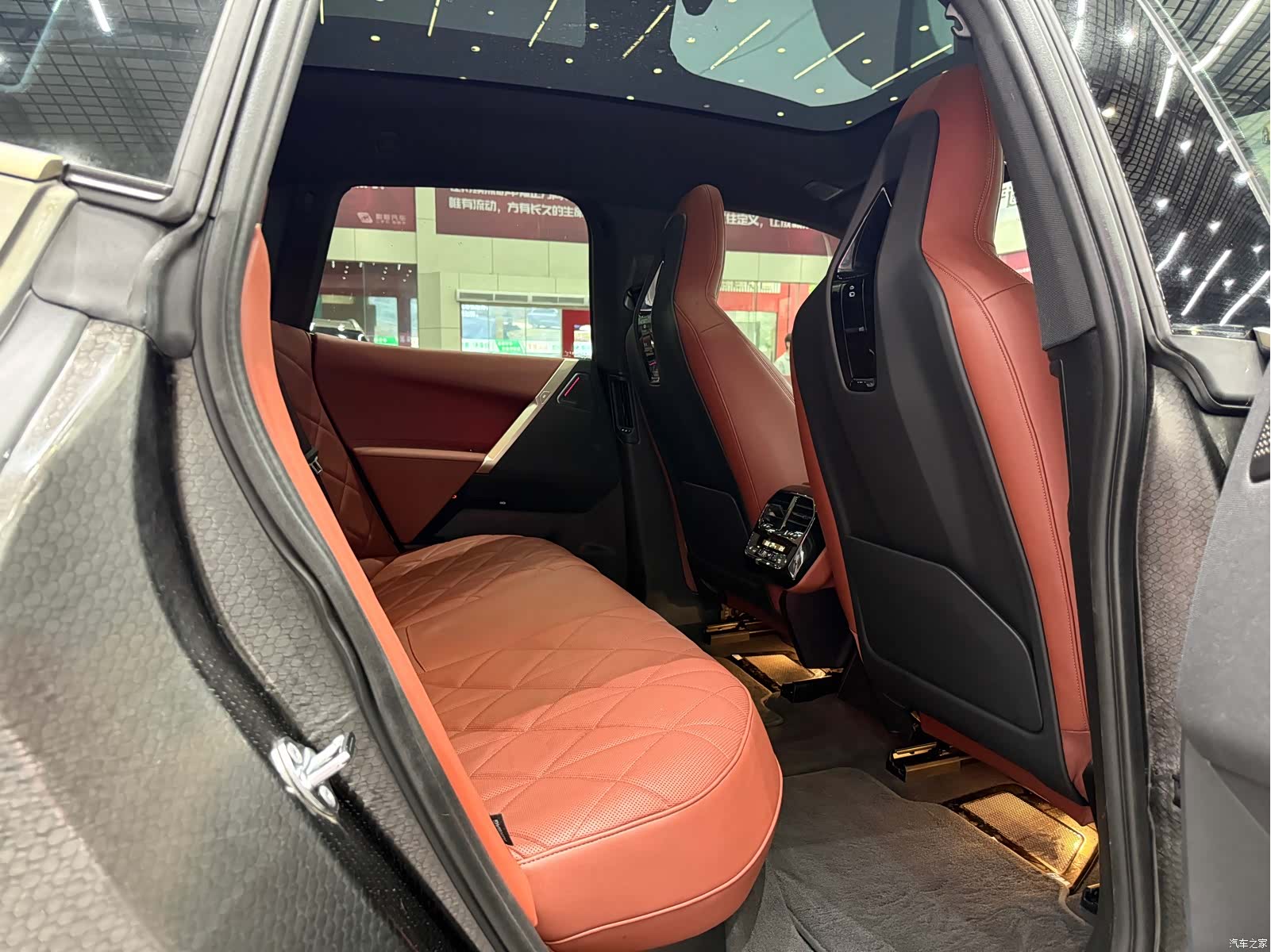 BMW iX, 2024 18