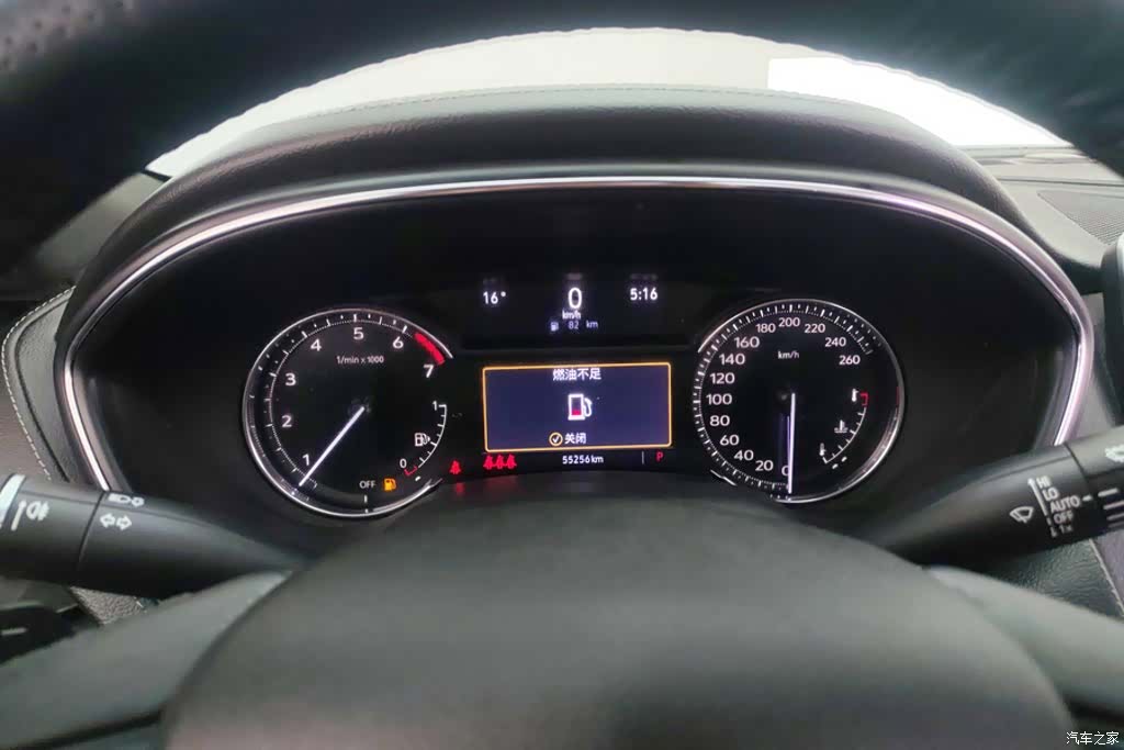 Cadillac CT5, 2023 14