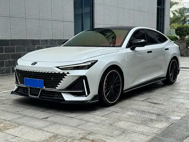 Changan UNI-V 2022 — купить из Китая под заказ