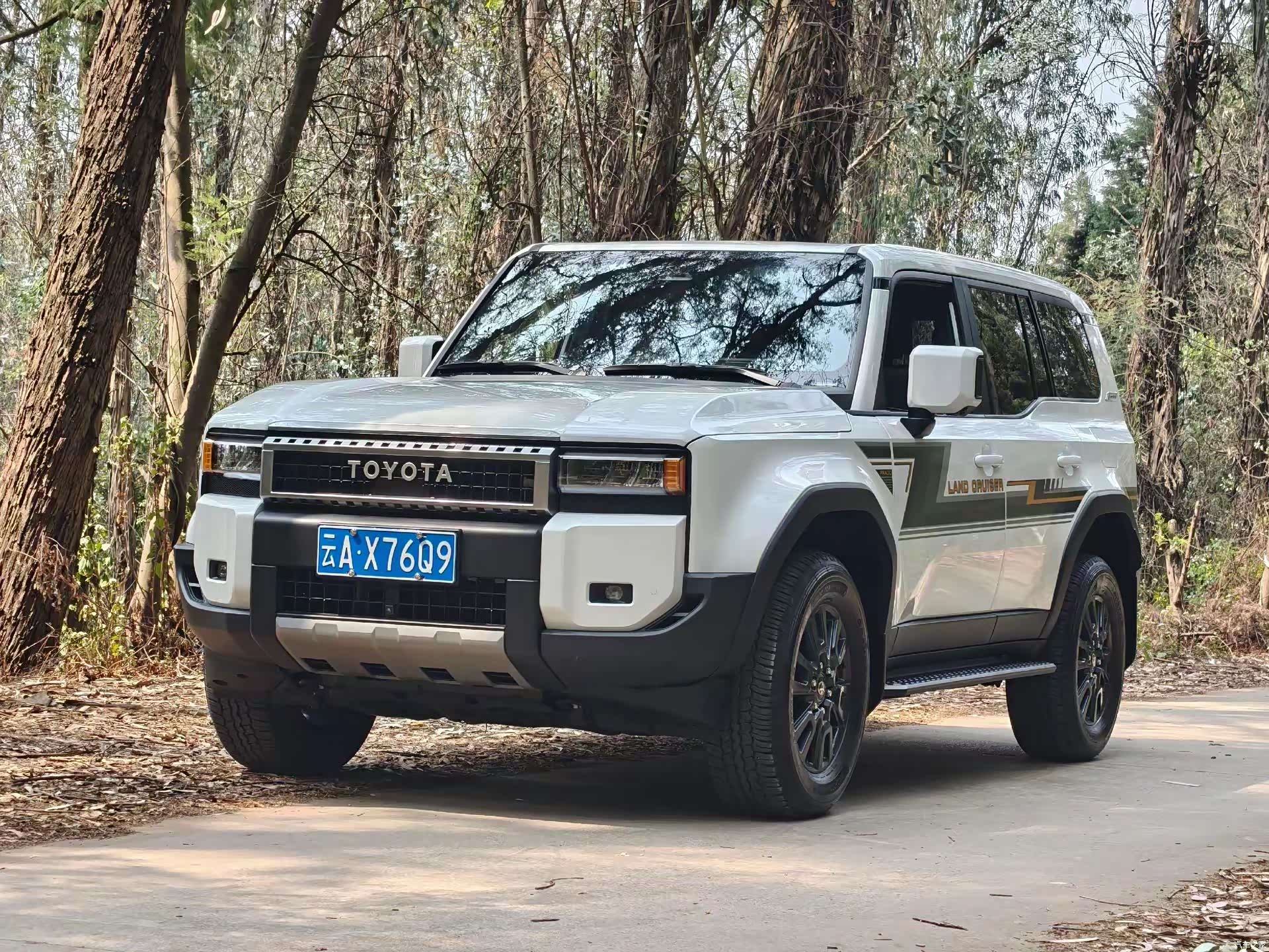 Toyota Prado, 2024 1