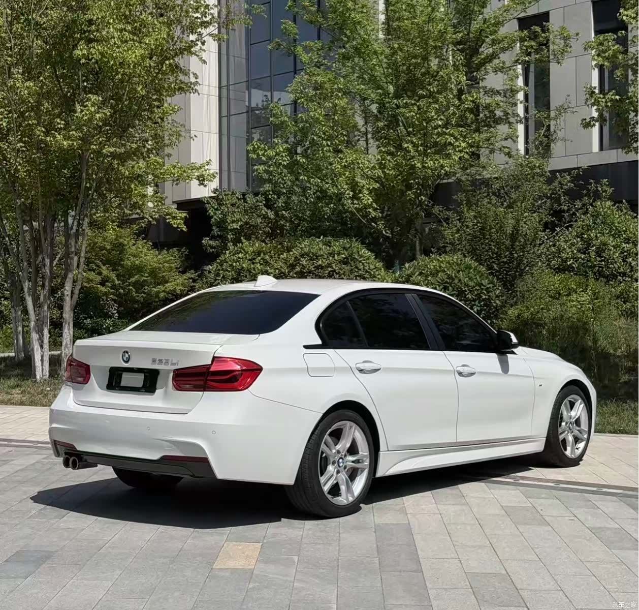 BMW 3 Series, 2018 8