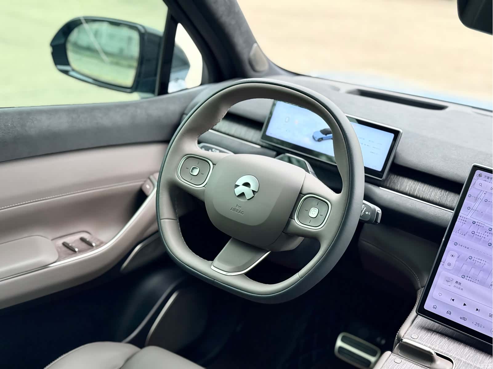 NIO ES7, 2023 12