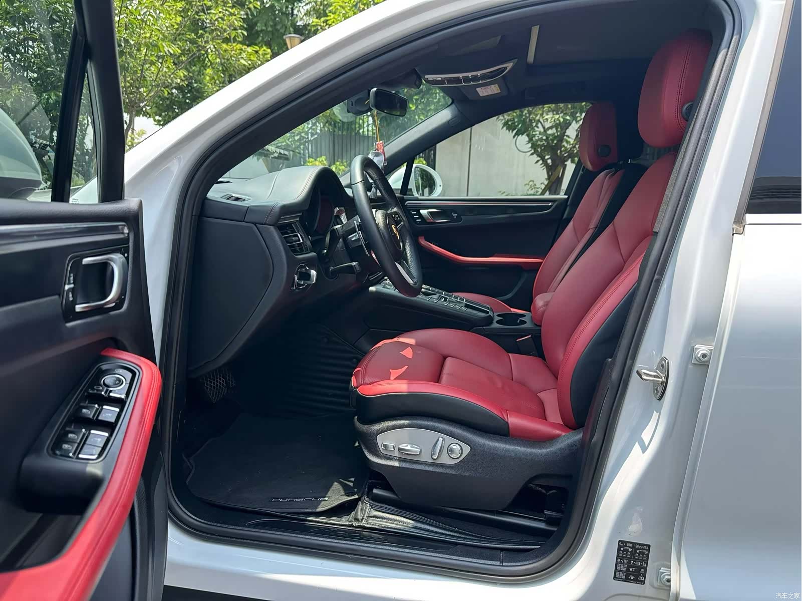 Porsche Macan, 2021 4