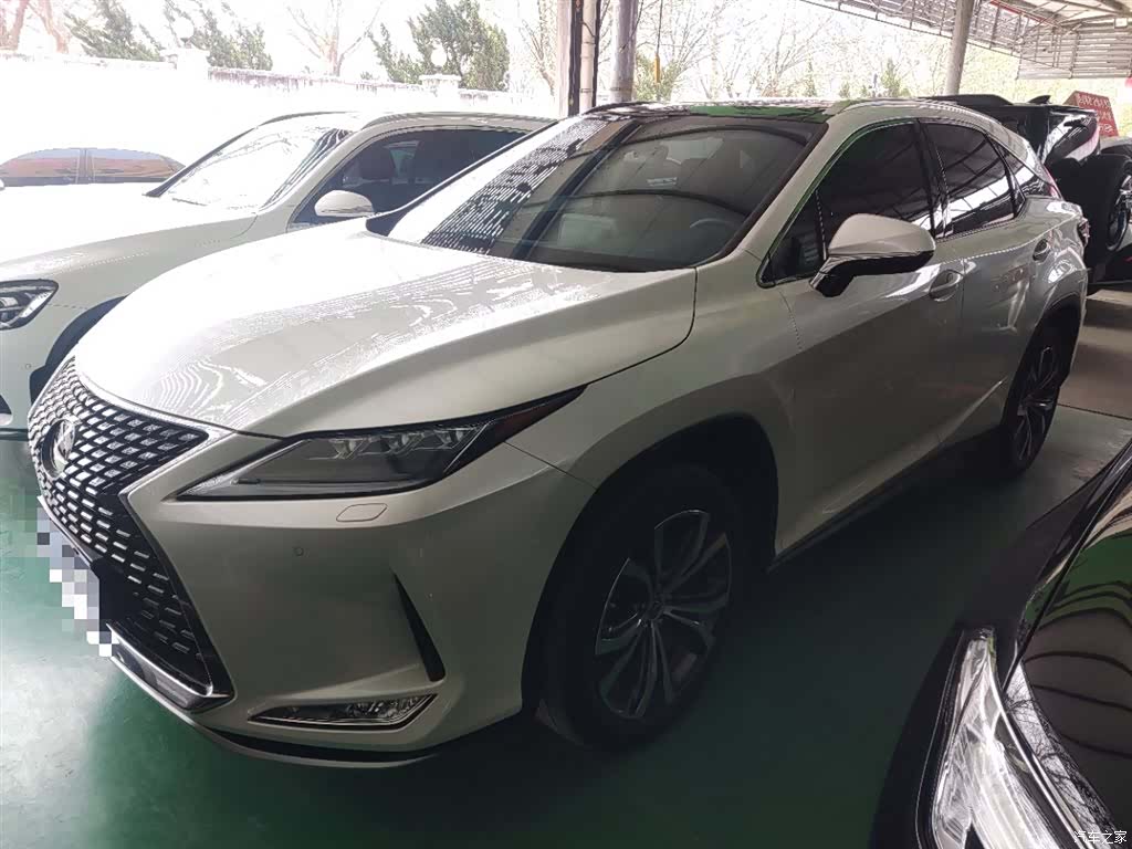 Lexus RX, 2022 2