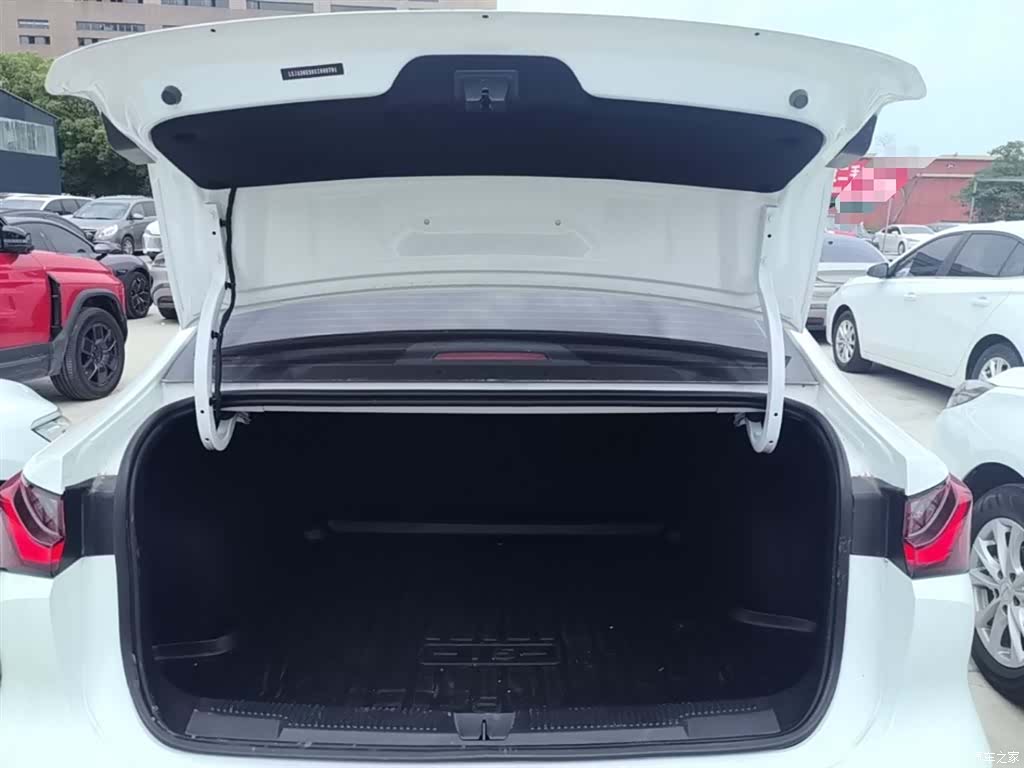 Roewe i5, 2026 19