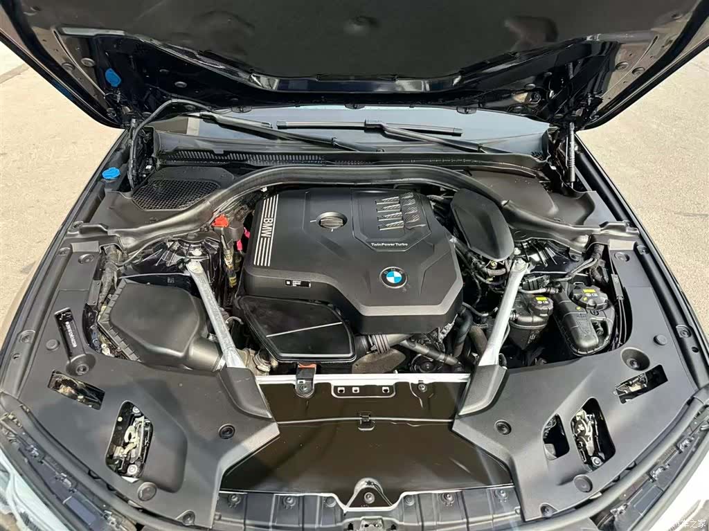 BMW 5 Series, 2021 16