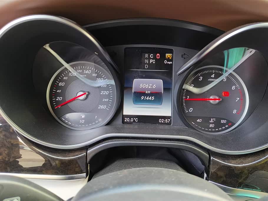 Mercedes-Benz V-class