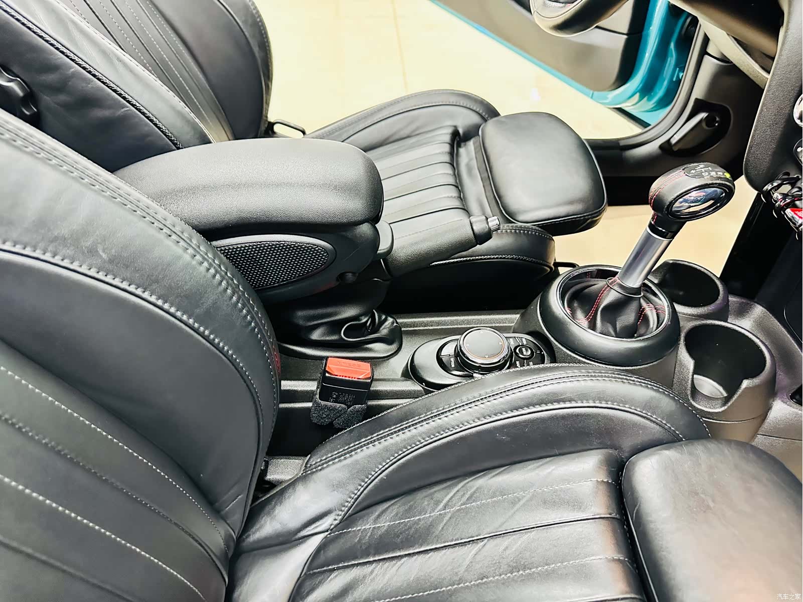 Mini Cooper, 2018 32