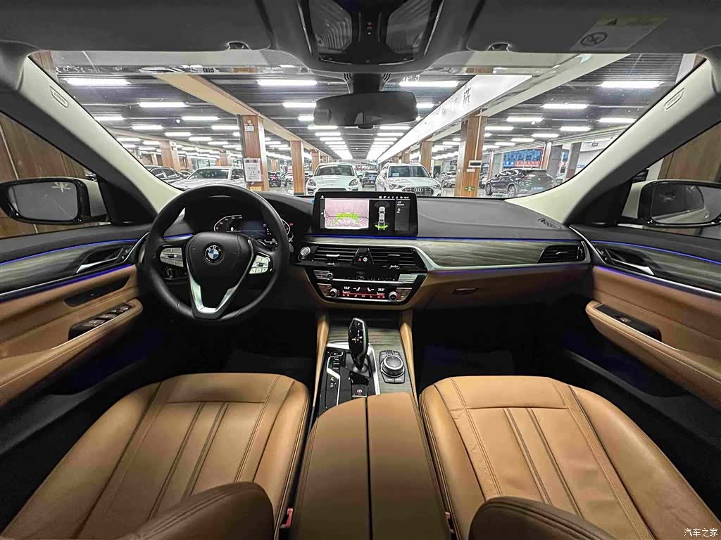 BMW 6 Series GT, 2023 все фото