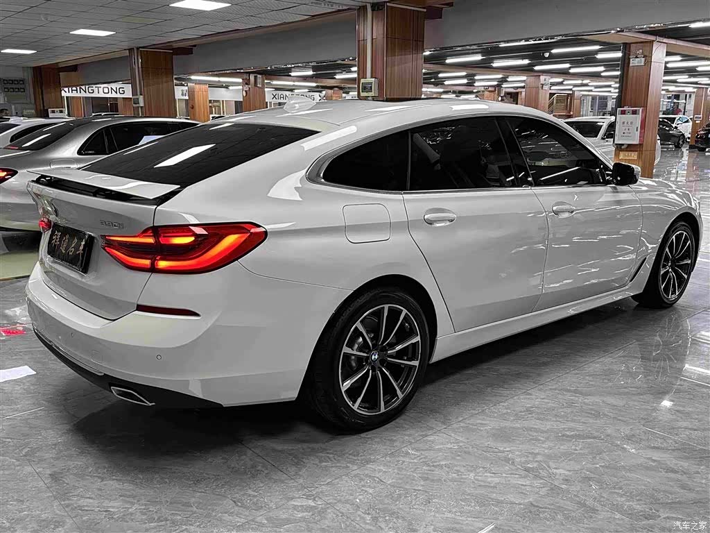 BMW 6 Series GT, 2023 9