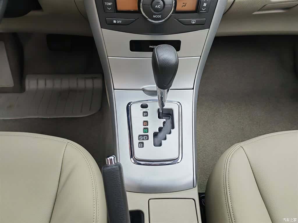 Toyota Corolla, 2012 13