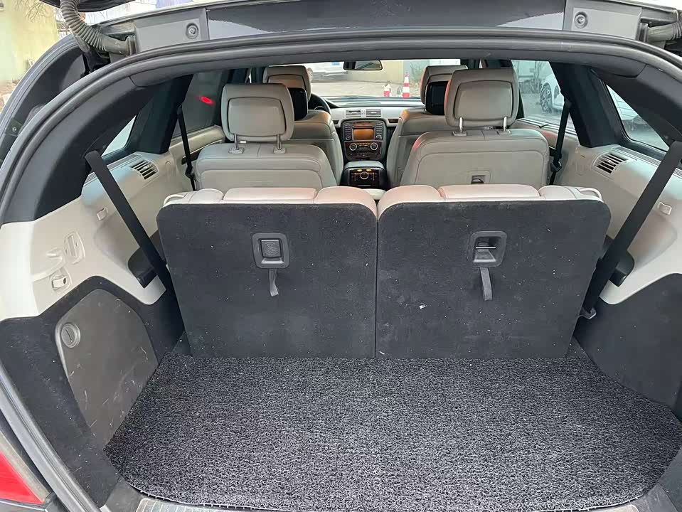 Mercedes-Benz R-class