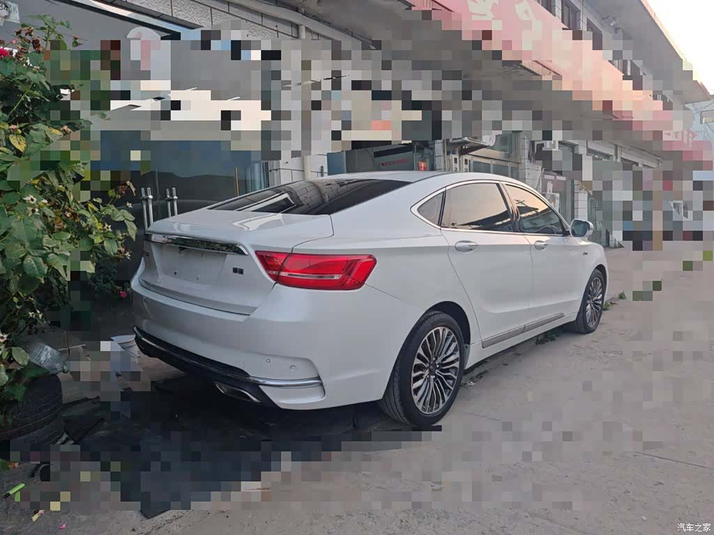 Geely 4G, 2017 14