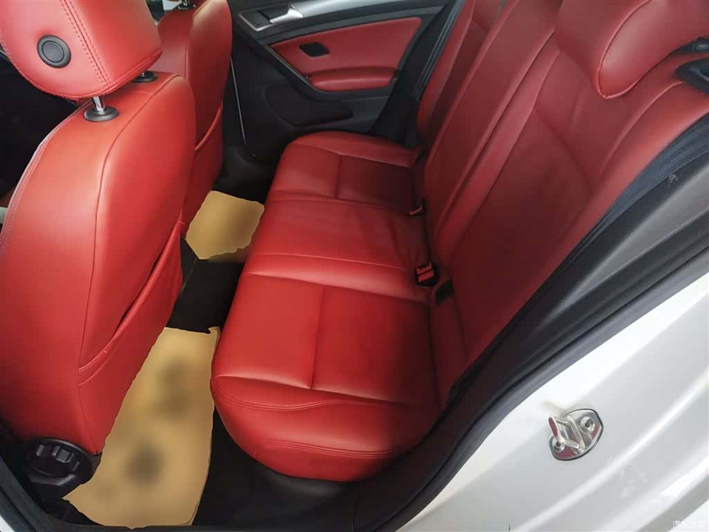 Volkswagen Golf, 2016 17