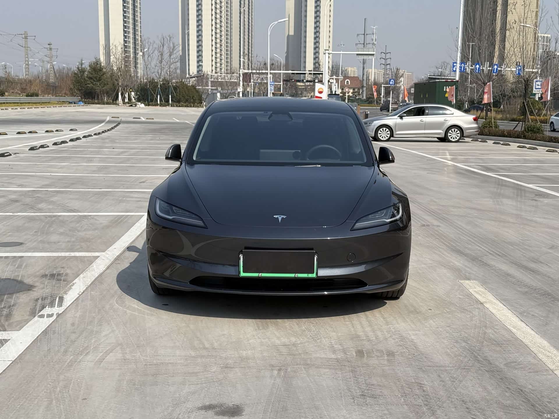 Tesla Model 3, 2025 2