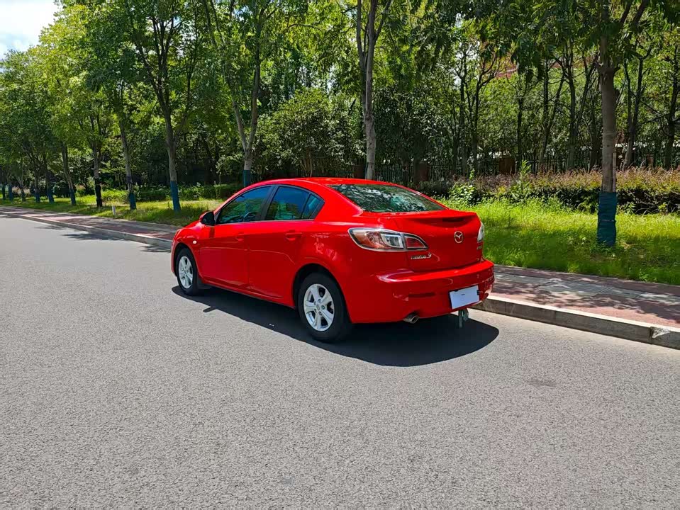 Mazda 3 star Cheng