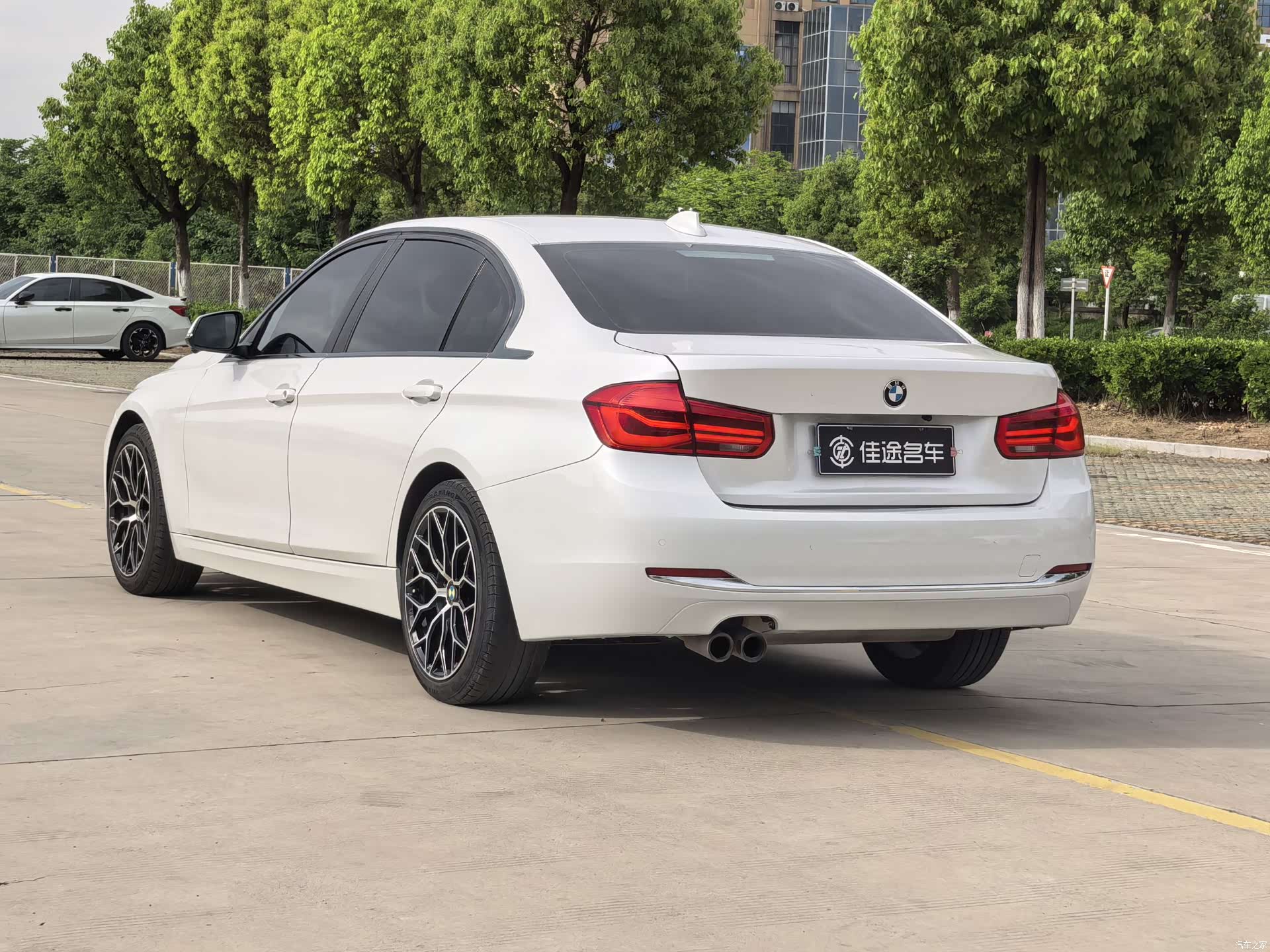 BMW 3 Series, 2018 11