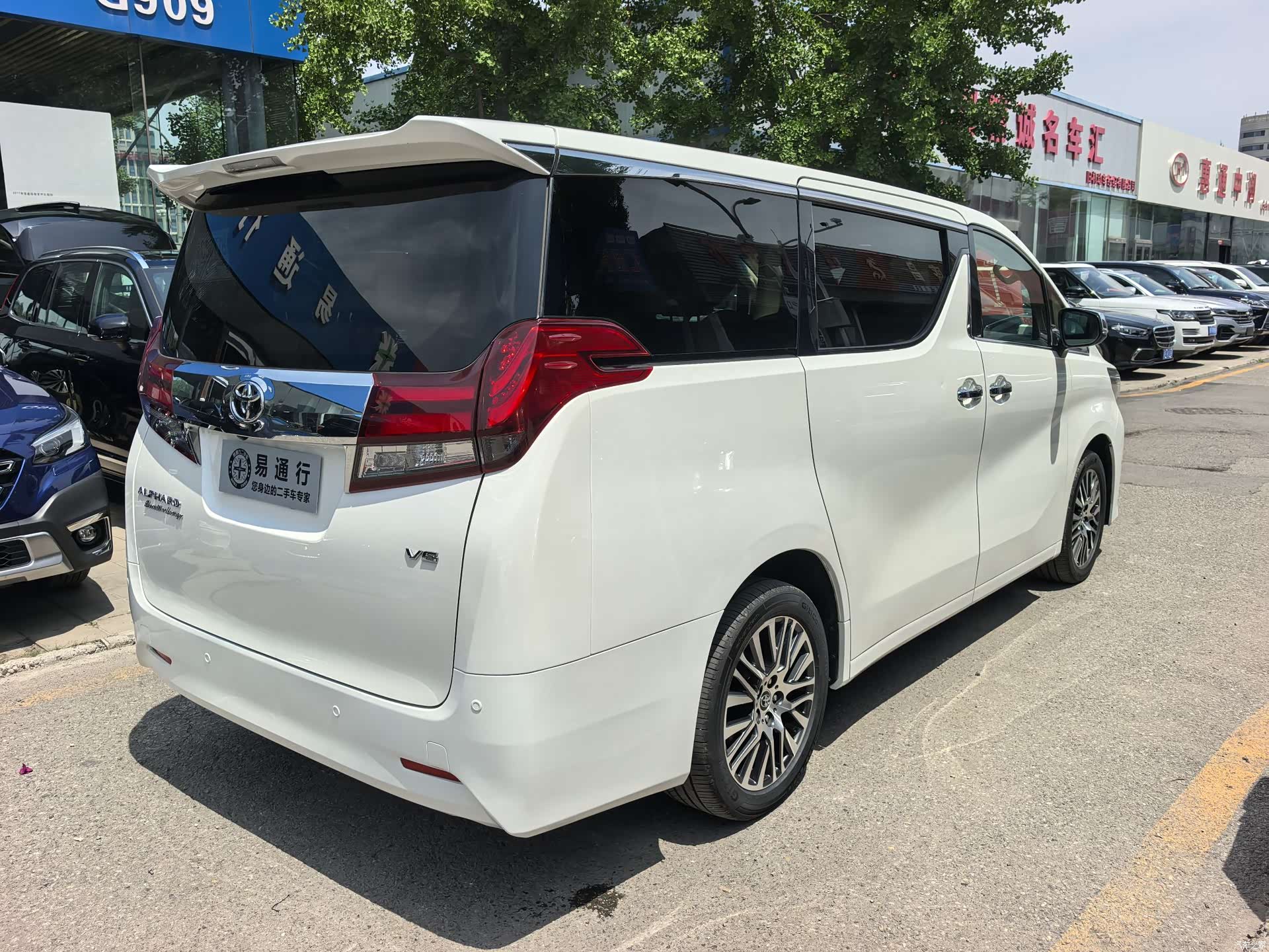 Toyota Alphard, 2017 18