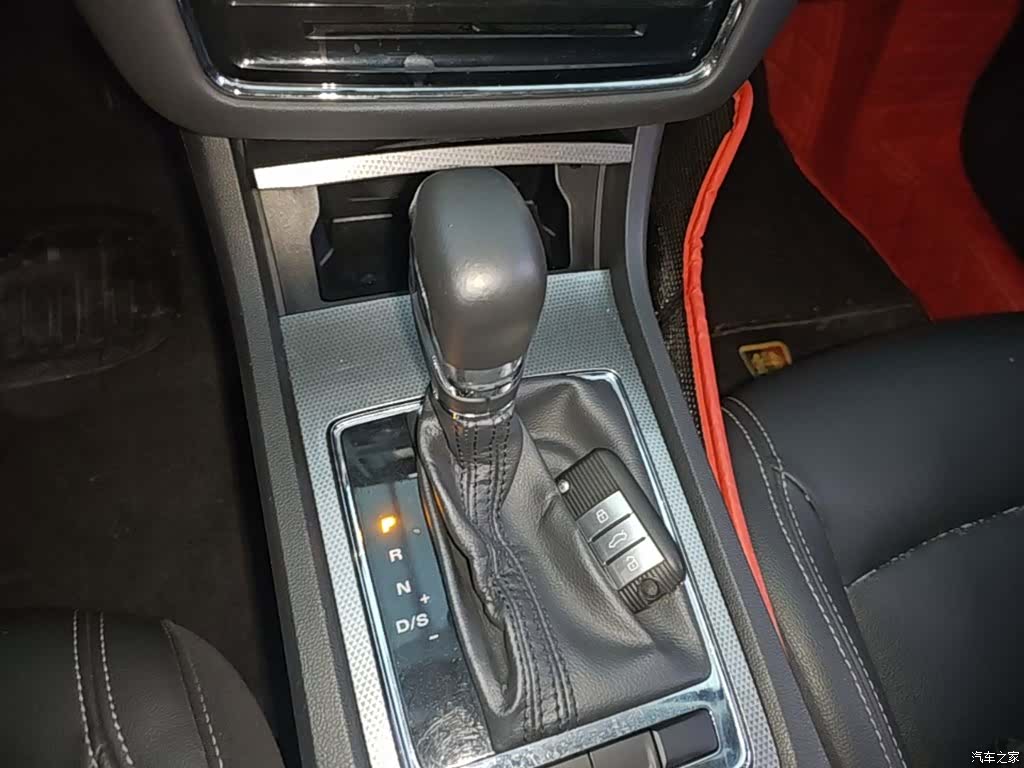 Roewe i6, 2018 14