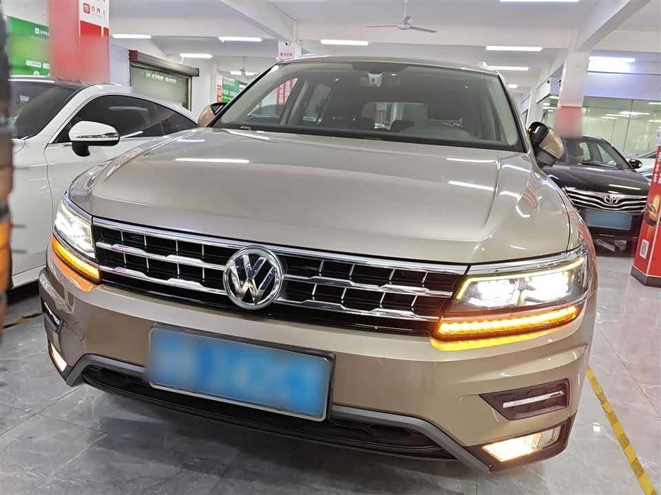 Volkswagen Tiguan L