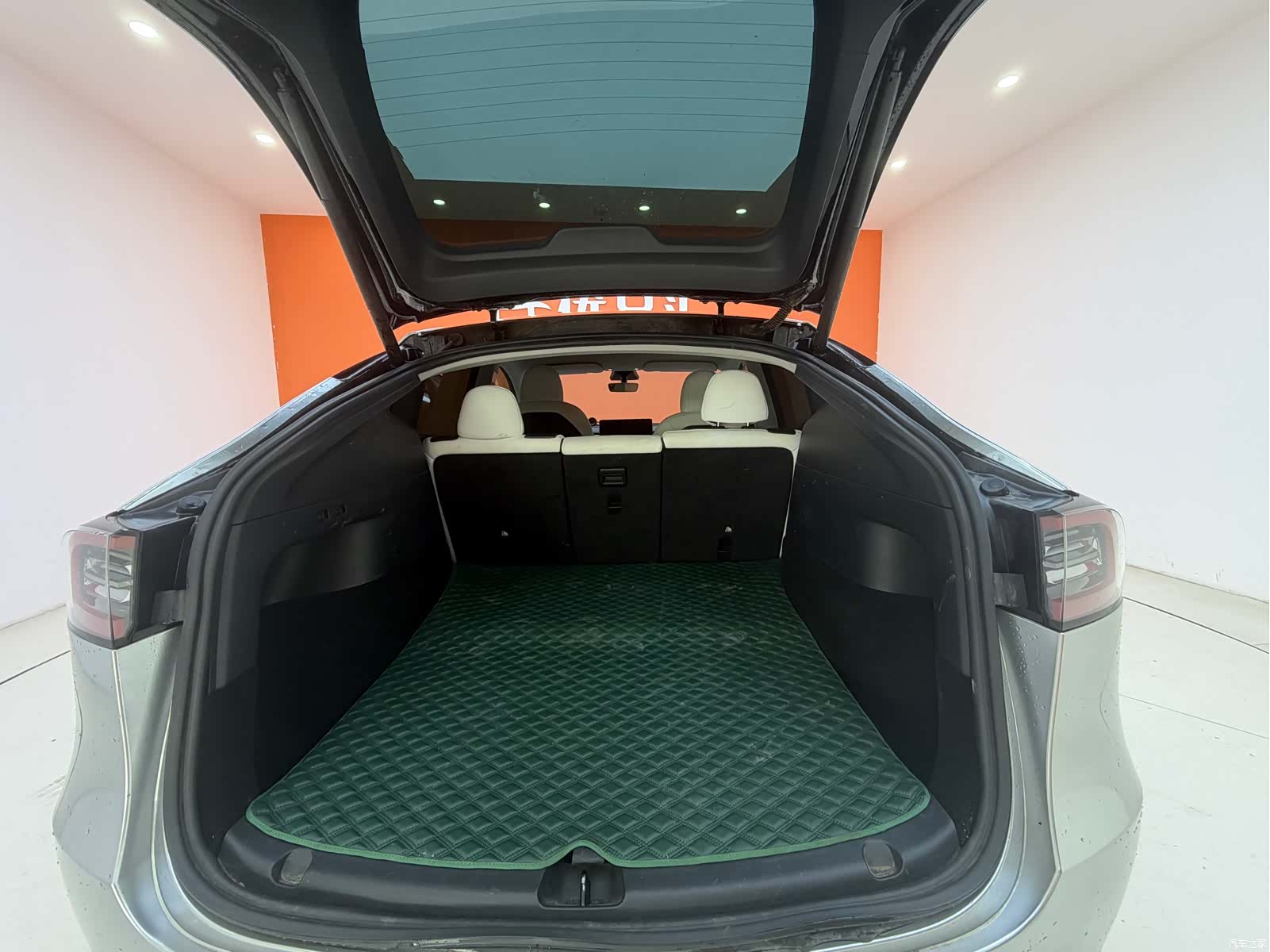 Tesla Model Y, 2021 18