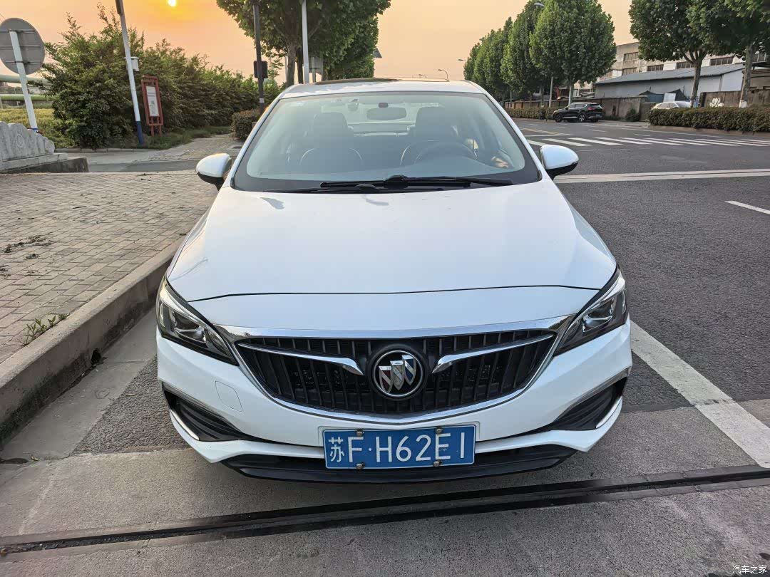 Buick Verano, 2017 2