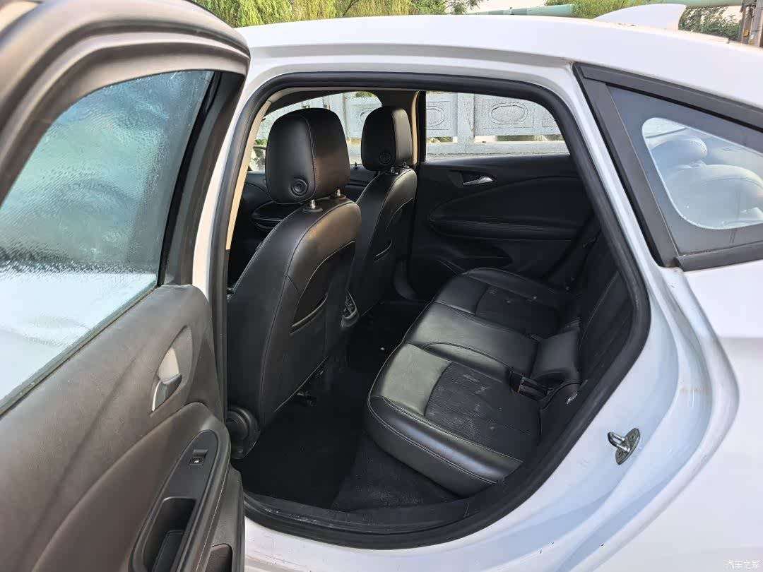 Buick Verano, 2017 6
