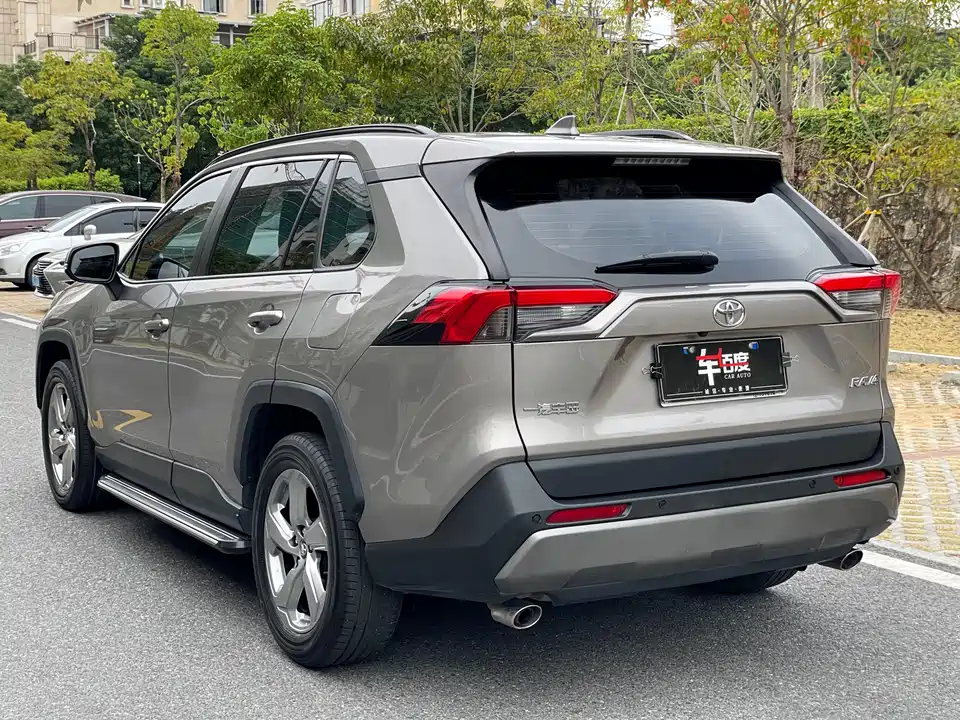 Toyota RAV4 Rongfang