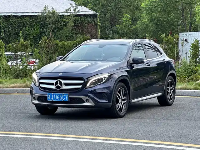 Mercedes-Benz GLA 2015 — купить из Китая под заказ