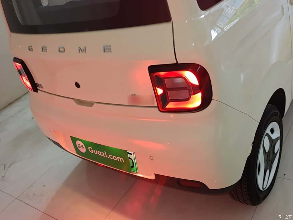 Geely Panda, 2025 6