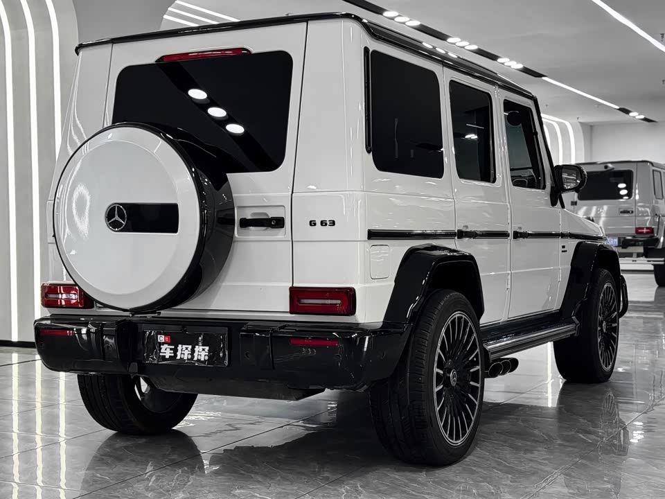 Mercedes-Benz G-class