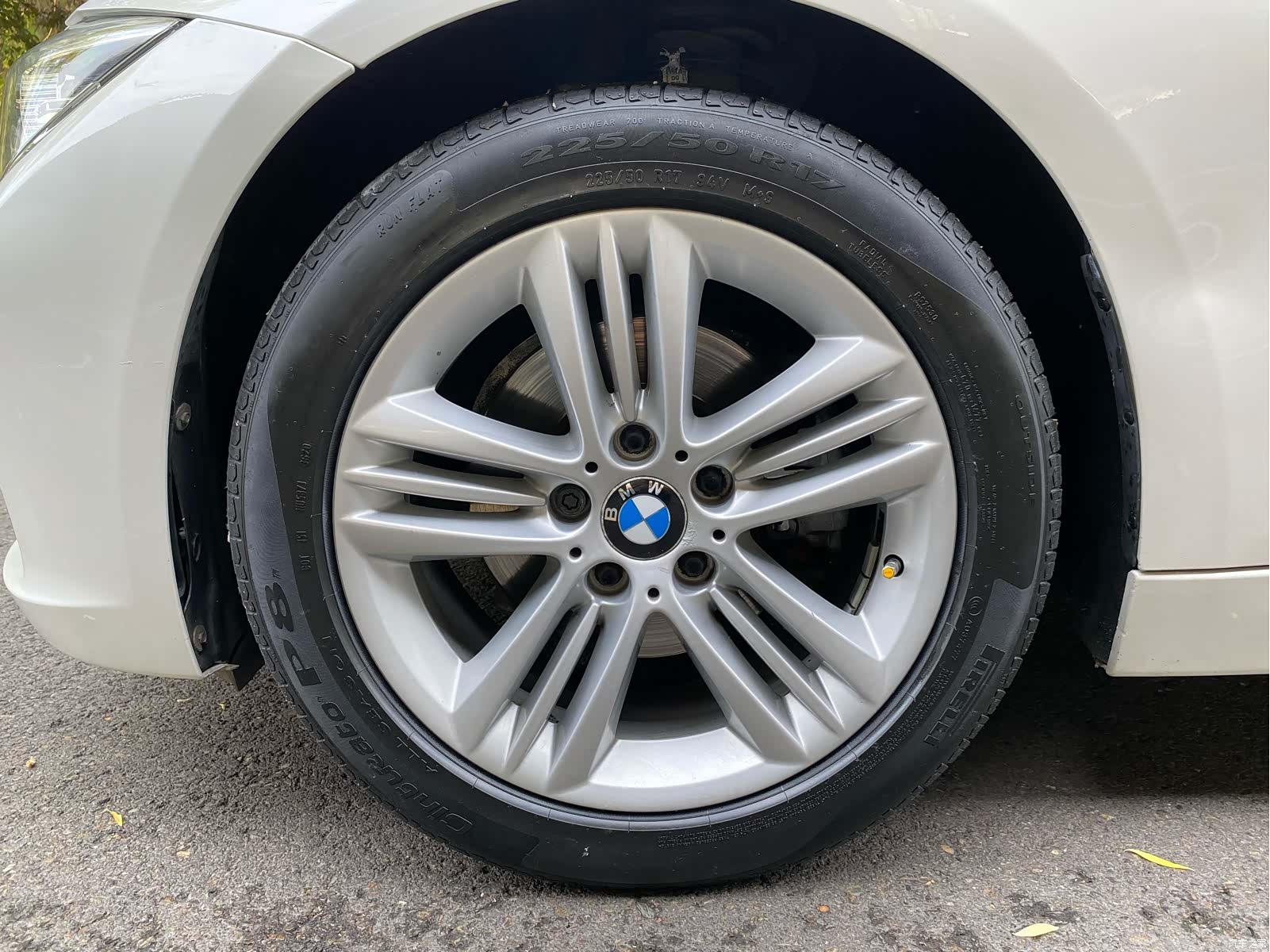 BMW 3 Series, 2016 12