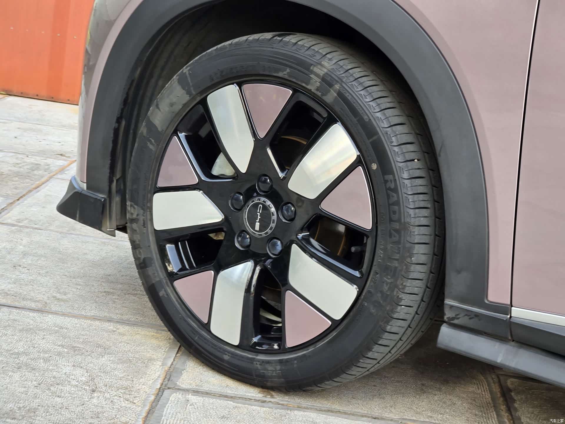 BYD Dolphin, 2022 8