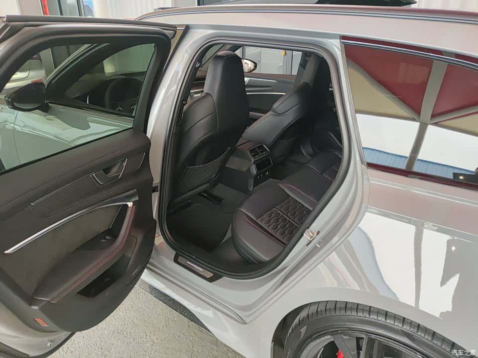 Audi RS, 2021 9